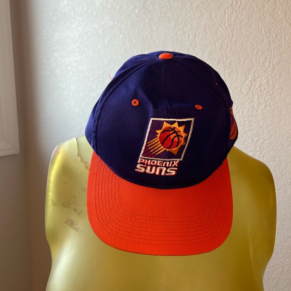Old school vintage retro Phoenix Suns hat.